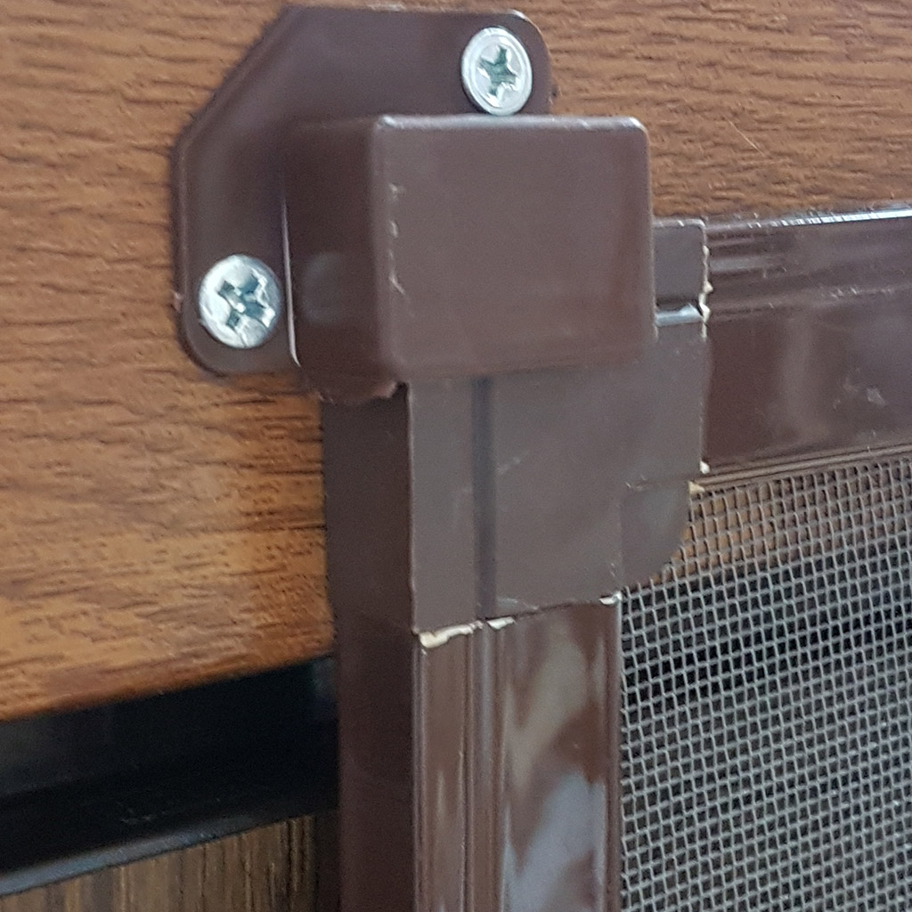 монтаж заказ москитной сетки на кармашки